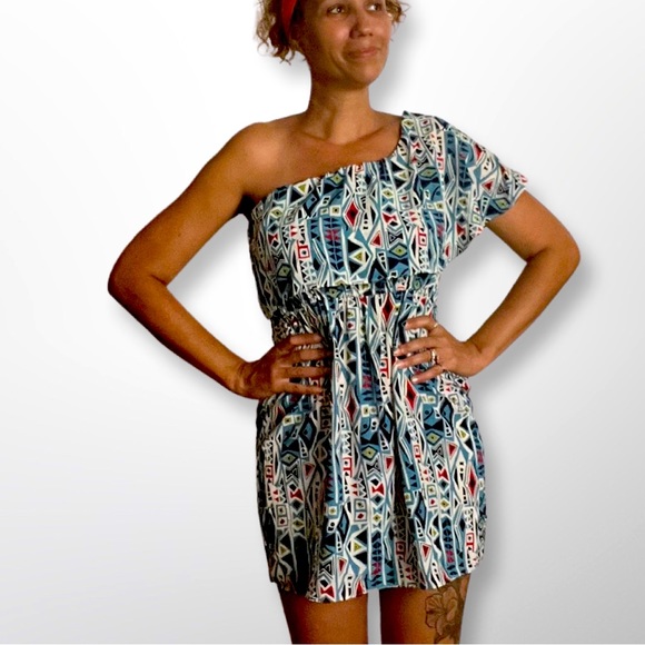 One Shoulder Layered Ruffle Short Geometric Print Multicolored ￼Dress- Sz S - Picture 1 of 11